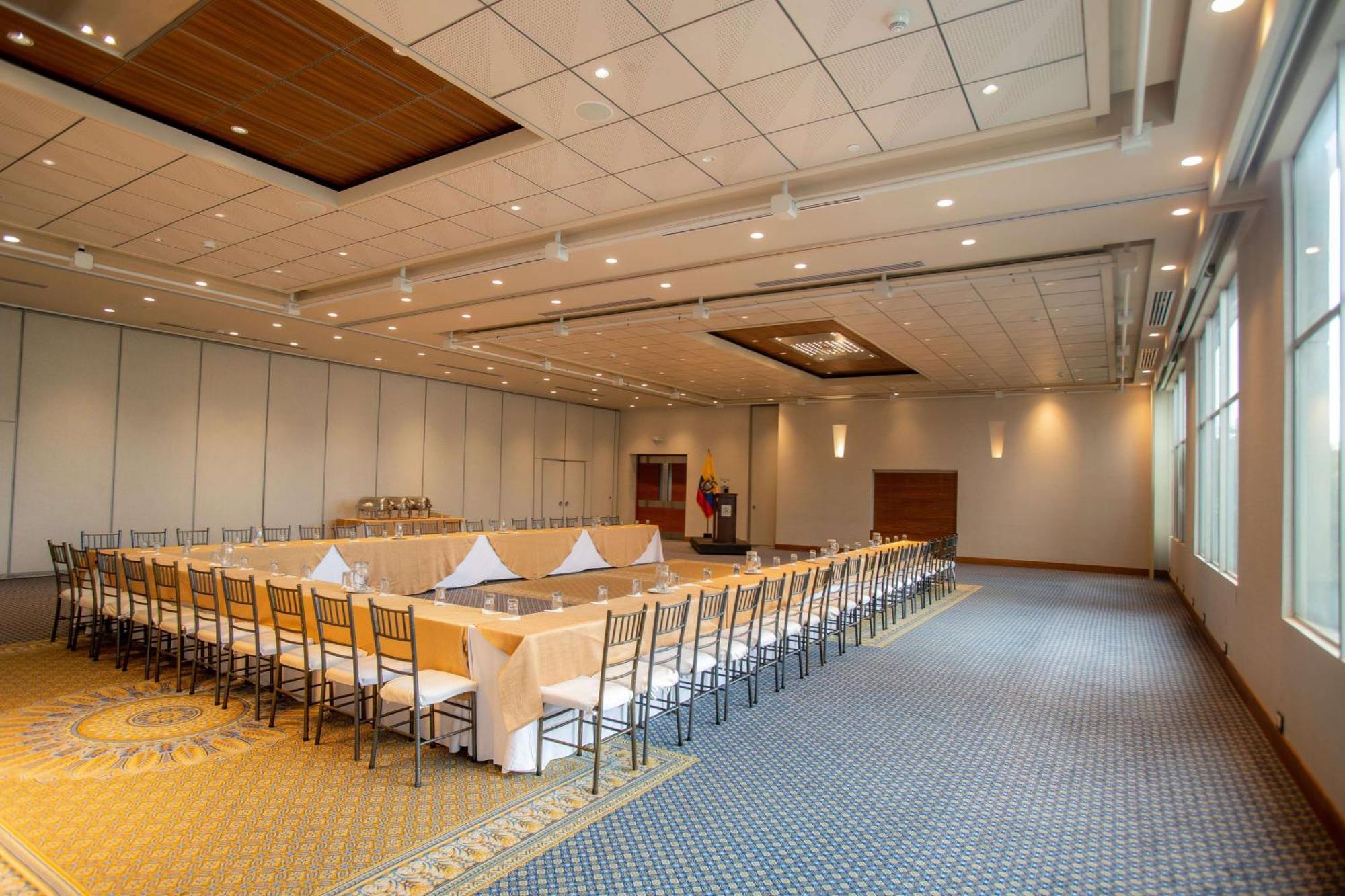 Hilton Colon Quito Hotel Екстериор снимка
