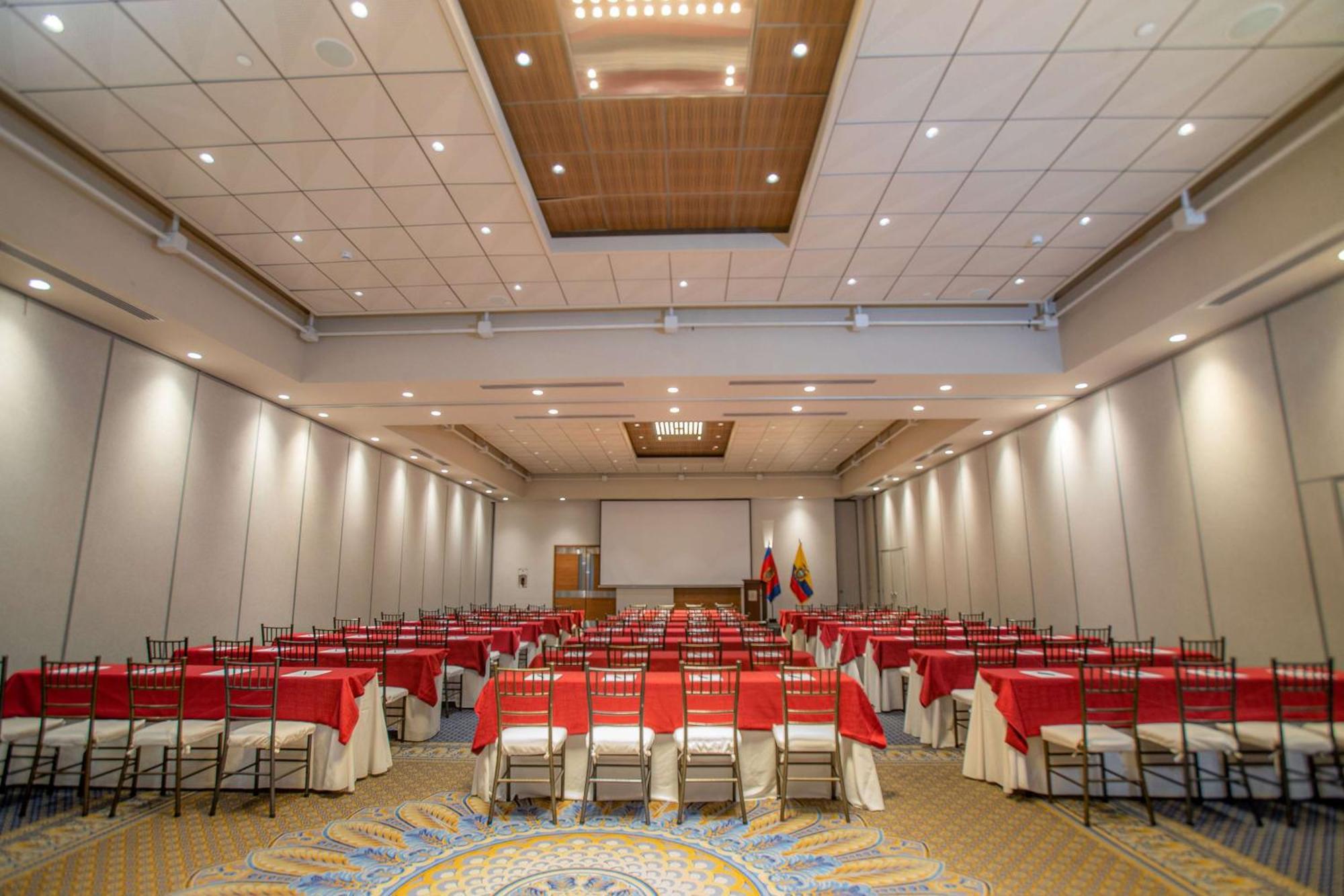Hilton Colon Quito Hotel Екстериор снимка