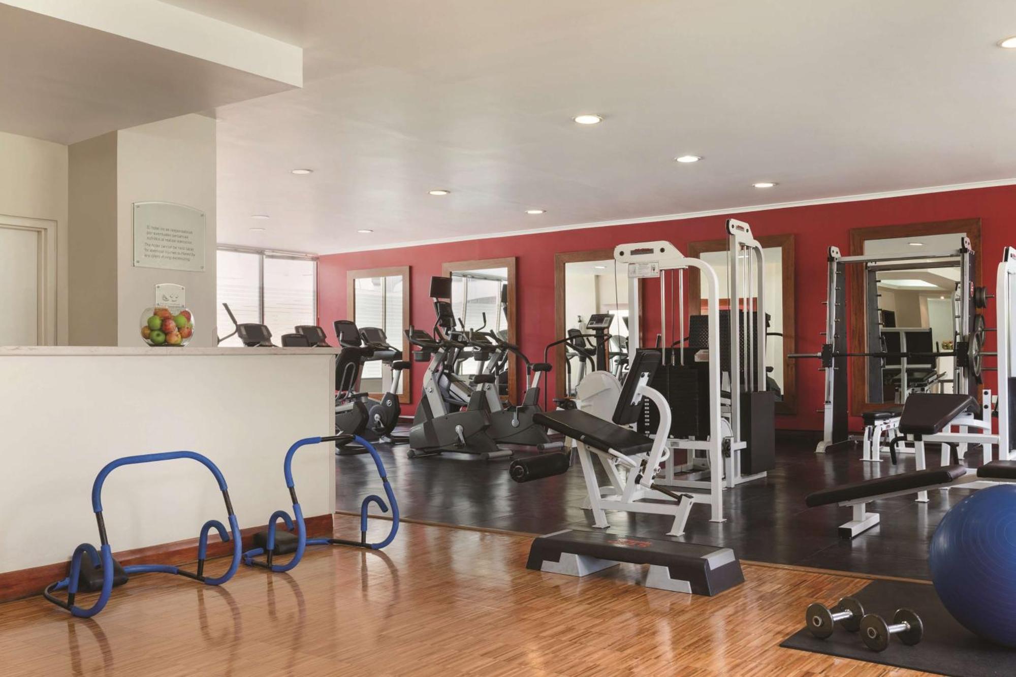 Hilton Colon Quito Hotel Екстериор снимка