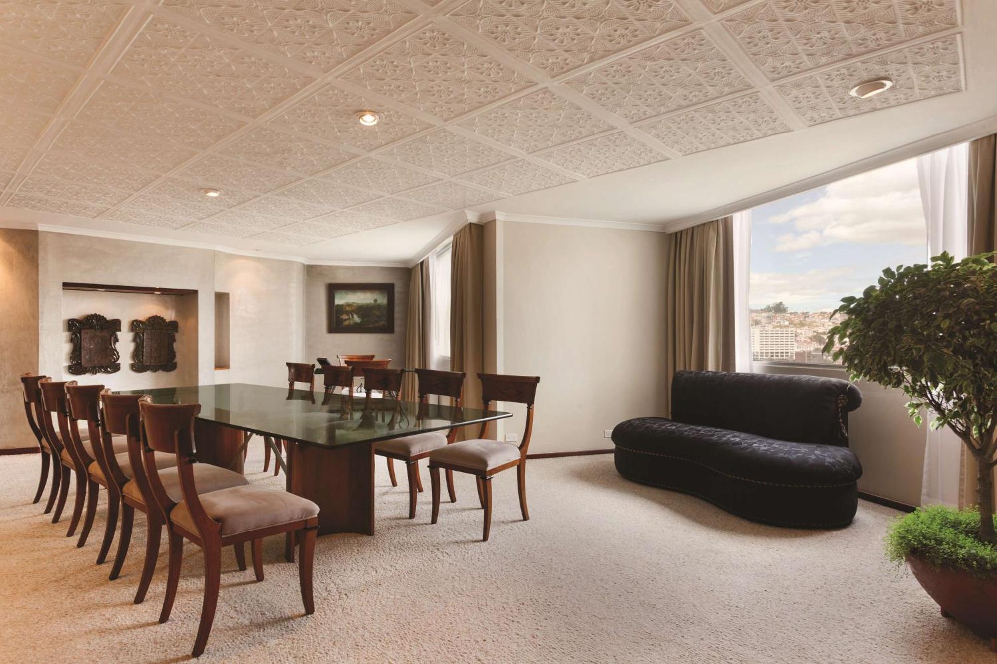 Hilton Colon Quito Hotel Екстериор снимка