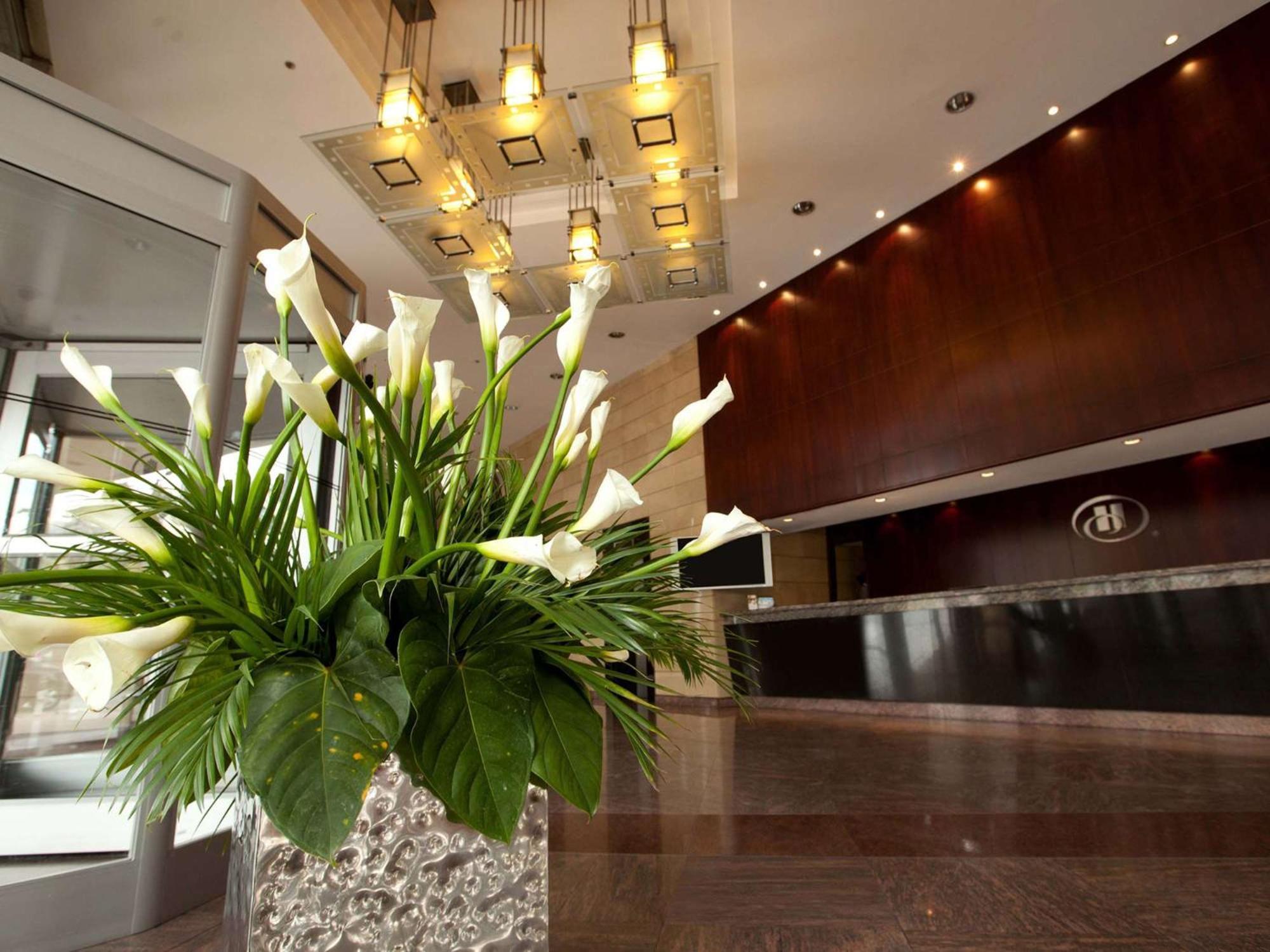 Hilton Colon Quito Hotel Екстериор снимка